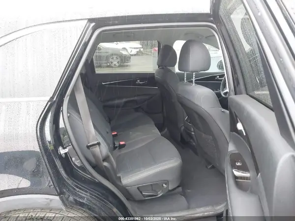 5XYPG4A34LG642598 2020 KIA SORENTO - Image 8