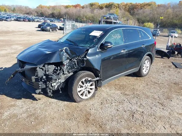 5XYPG4A34LG682373 2020 KIA SORENTO - Image 2