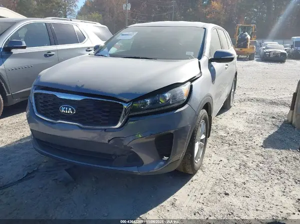 5XYPG4A34LG685483 2020 KIA SORENTO - Image 2