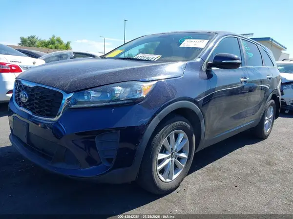 5XYPG4A34LG688755 2020 KIA SORENTO - Image 2