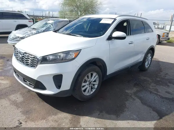 5XYPG4A34LG694152 2020 KIA SORENTO - Image 2