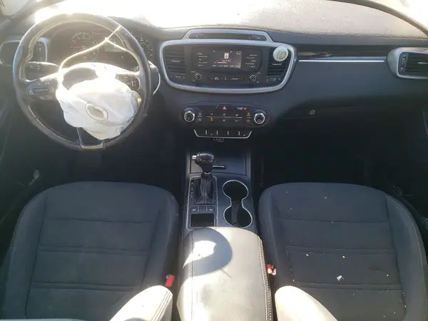 5XYPG4A35GG006780 2016 KIA SORENTO - Image 8