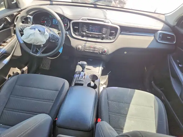 5XYPG4A35GG020288 2016 KIA SORENTO - Image 8