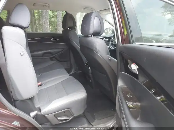 5XYPG4A35GG027080 2016 KIA SORENTO - Image 8
