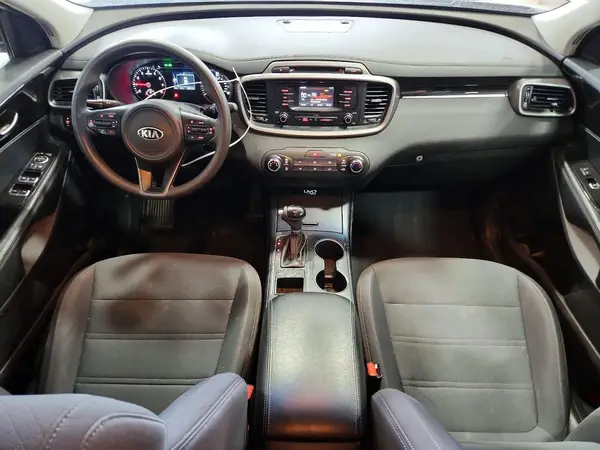 5XYPG4A35GG027984 2016 KIA SORENTO - Image 8