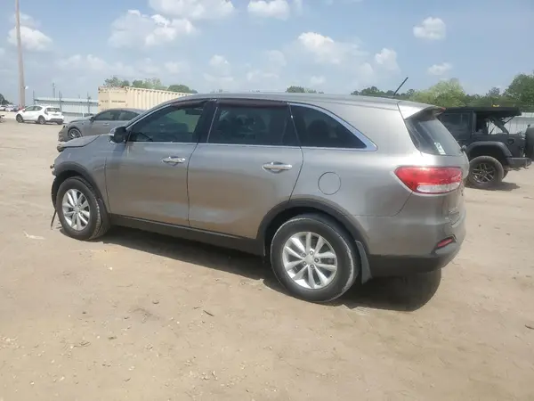 5XYPG4A35GG030559 2016 KIA SORENTO - Image 2