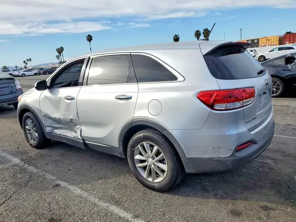5XYPG4A35GG048883 2016 KIA SORENTO - Image 2