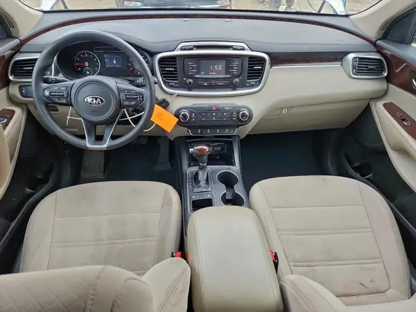 5XYPG4A35GG049502 2016 KIA SORENTO - Image 8