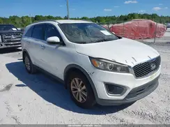 5XYPG4A35GG052528 2016 KIA SORENTO