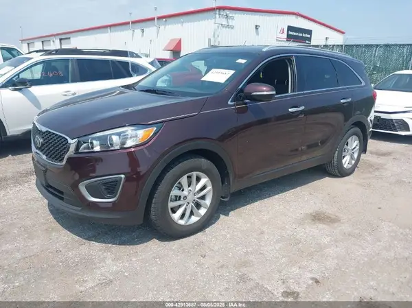 5XYPG4A35GG052884 2016 KIA SORENTO - Image 2