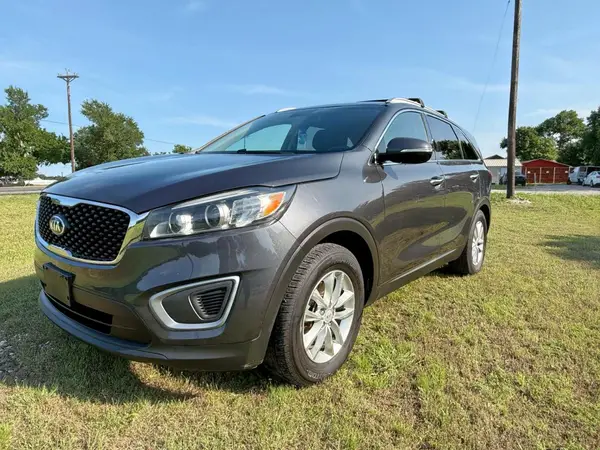 5XYPG4A35GG056725 2016 KIA SORENTO - Image 2