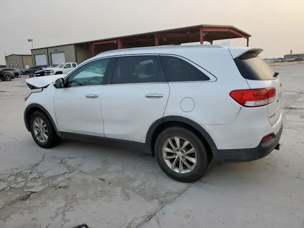 5XYPG4A35GG057048 2016 KIA SORENTO - Image 2