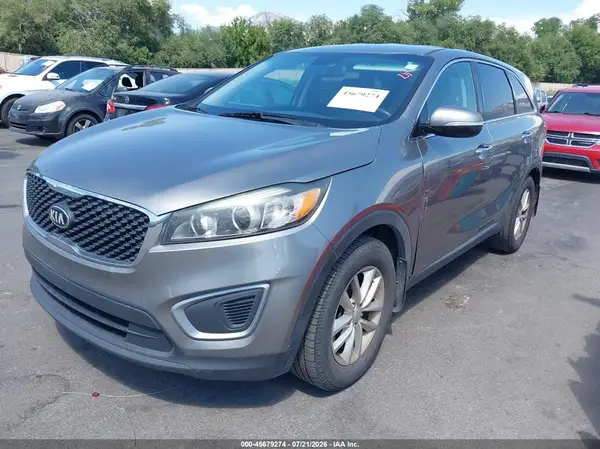 5XYPG4A35GG057731 2016 KIA SORENTO - Image 2