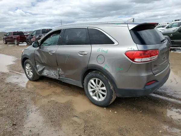 5XYPG4A35GG058846 2016 KIA SORENTO - Image 2