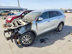 5XYPG4A35GG061360 2016 KIA SORENTO