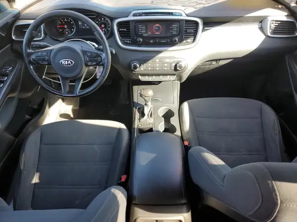5XYPG4A35GG064596 2016 KIA SORENTO - Image 8