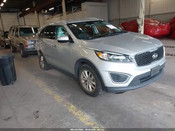 5XYPG4A35GG070799 2016 KIA SORENTO - Image 1