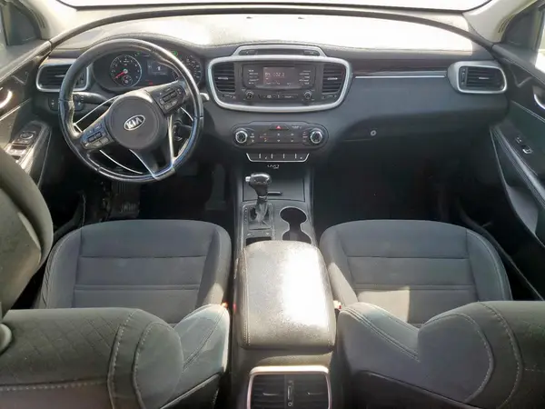5XYPG4A35GG070818 2016 KIA SORENTO - Image 8
