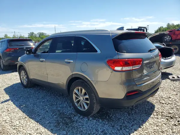 5XYPG4A35GG076814 2016 KIA SORENTO - Image 2