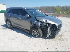 5XYPG4A35GG084962 2016 KIA SORENTO