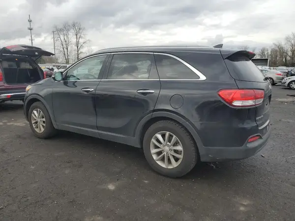 5XYPG4A35GG085805 2016 KIA SORENTO - Image 2