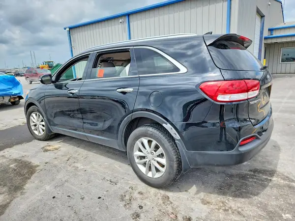 5XYPG4A35GG096609 2016 KIA SORENTO - Image 2
