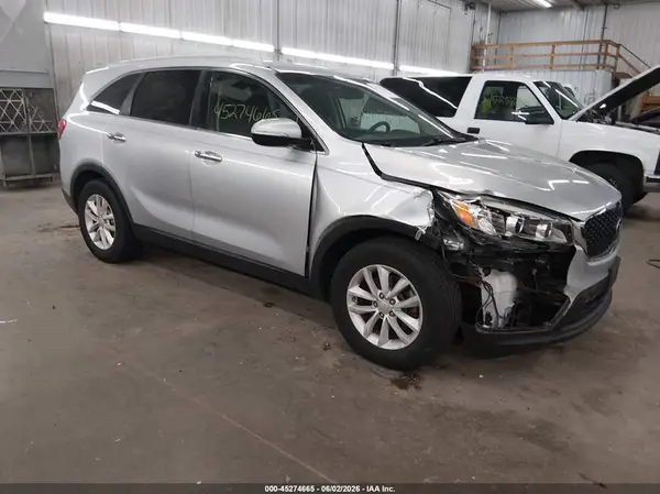 5XYPG4A35GG097310 2016 KIA SORENTO - Image 1