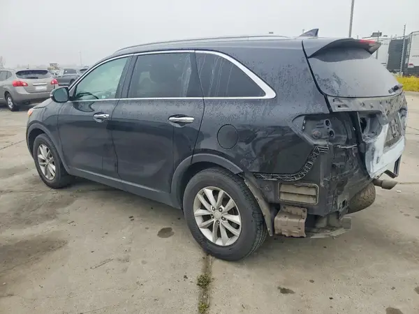 5XYPG4A35GG098960 2016 KIA SORENTO - Image 2