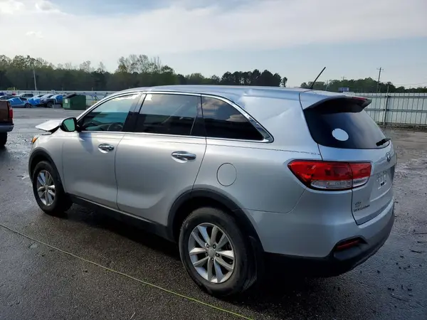 5XYPG4A35GG099610 2016 KIA SORENTO - Image 2