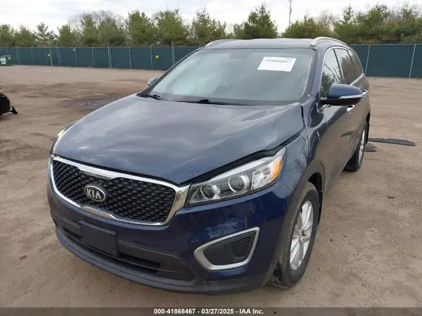 5XYPG4A35GG115952 2016 KIA SORENTO - Image 2