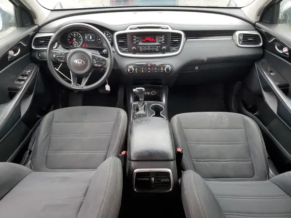 5XYPG4A35GG119421 2016 KIA SORENTO - Image 8