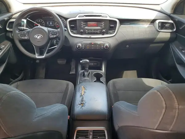 5XYPG4A35GG119712 2016 KIA SORENTO - Image 8