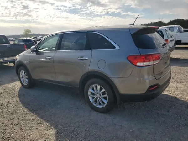 5XYPG4A35GG120844 2016 KIA SORENTO - Image 2