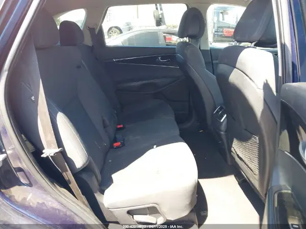 5XYPG4A35GG123470 2016 KIA SORENTO - Image 8