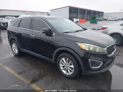 5XYPG4A35GG124621 2016 KIA SORENTO