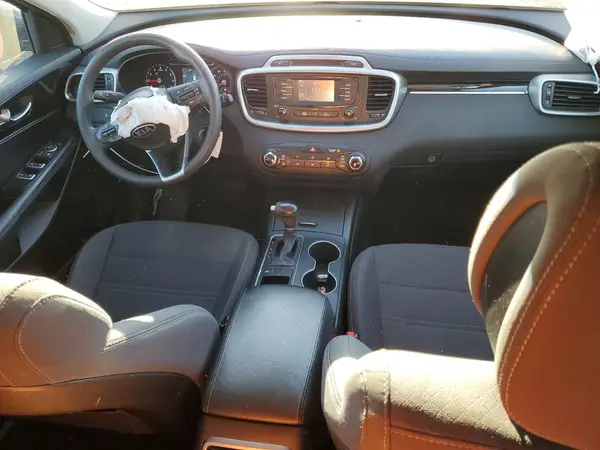 5XYPG4A35GG128457 2016 KIA SORENTO - Image 8