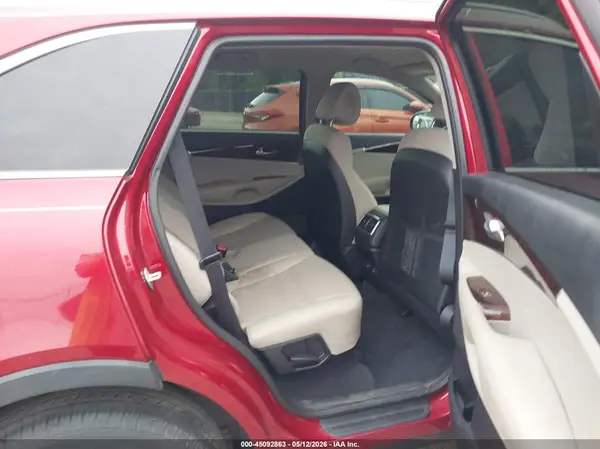 5XYPG4A35GG145971 2016 KIA SORENTO - Image 8