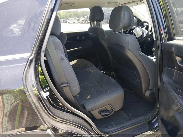 5XYPG4A35GG147378 2016 KIA SORENTO - Image 8