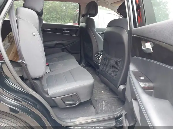 5XYPG4A35GG148370 2016 KIA SORENTO - Image 8