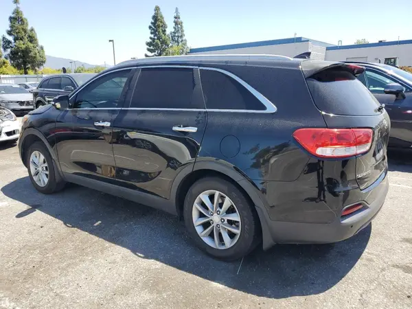 5XYPG4A35GG151737 2016 KIA SORENTO - Image 2