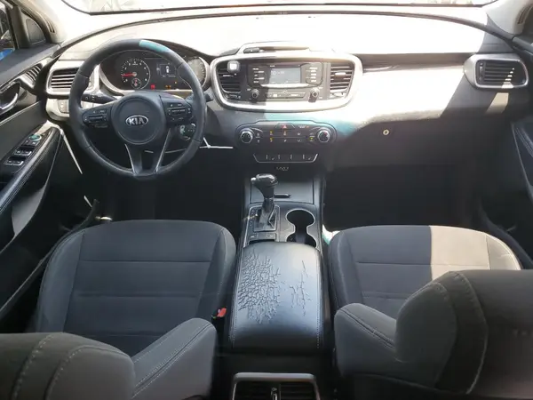 5XYPG4A35GG151737 2016 KIA SORENTO - Image 8