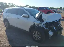 5XYPG4A35GG173544 2016 KIA SORENTO