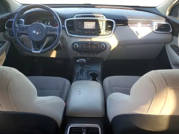 5XYPG4A35GG178825 2016 KIA SORENTO - Image 8