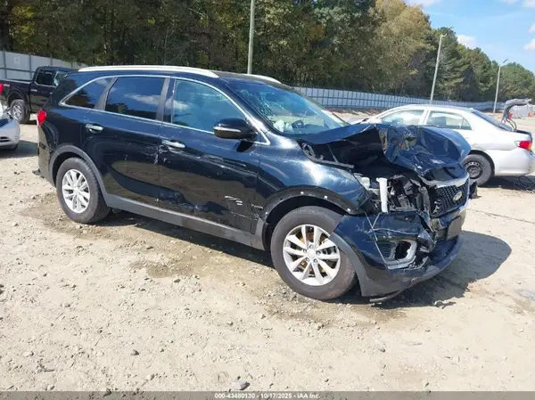 5XYPG4A35GG183930 2016 KIA SORENTO - Image 1