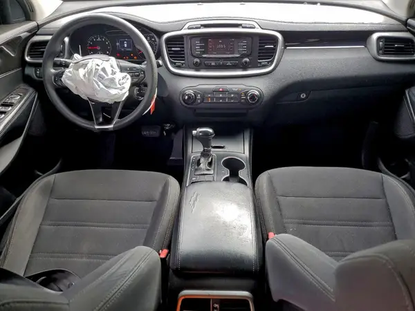 5XYPG4A35HG188708 2017 KIA SORENTO - Image 8
