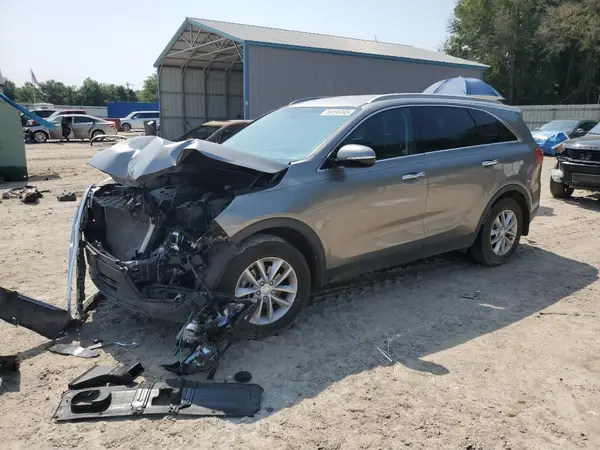 5XYPG4A35HG192452 2017 KIA SORENTO - Image 1