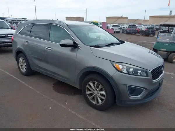 5XYPG4A35HG197490 2017 KIA SORENTO - Image 1