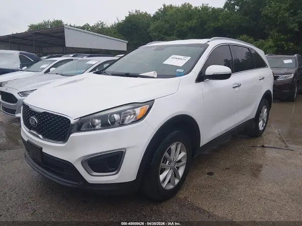 5XYPG4A35HG200498 2017 KIA SORENTO - Image 2