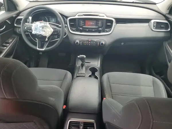 5XYPG4A35HG214479 2017 KIA SORENTO - Image 8