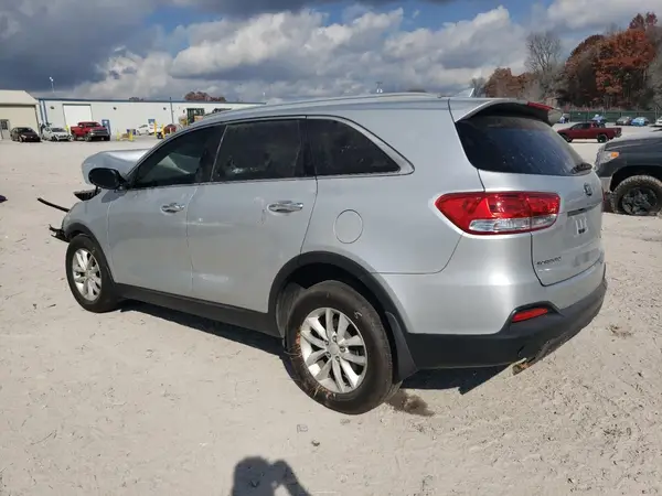 5XYPG4A35HG218449 2017 KIA SORENTO - Image 2